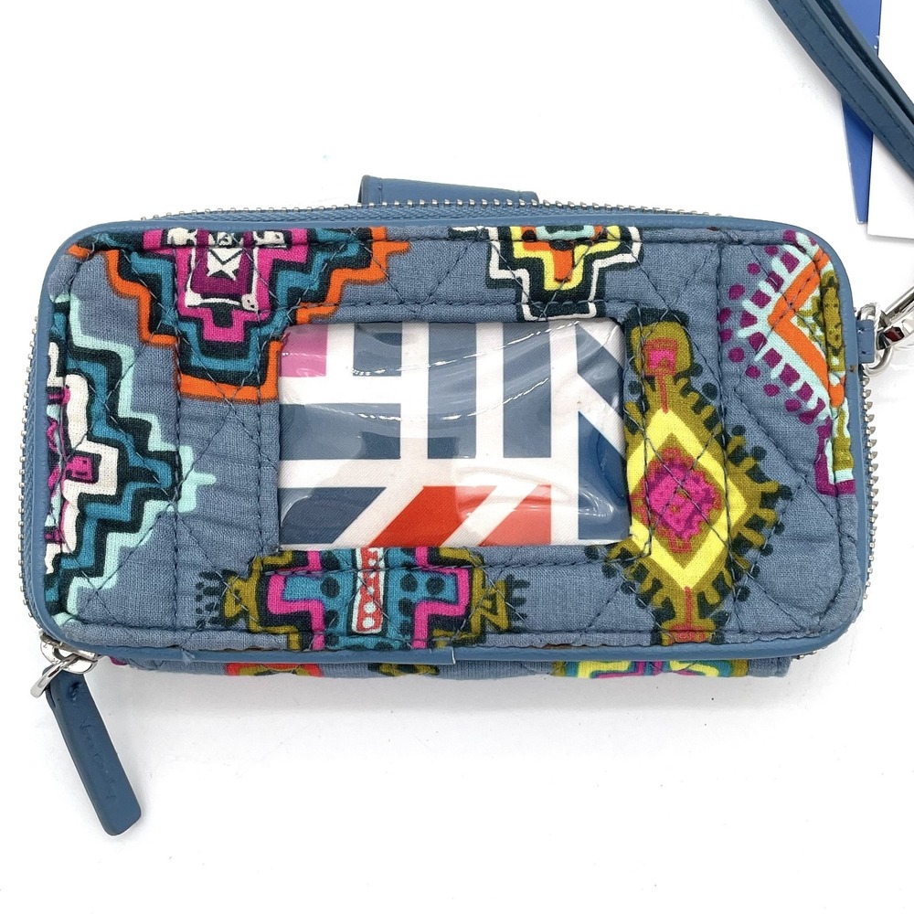 NWT Vera Bradley RFID Smartphone Wristlet Painted Medallions Clutch Wallet Blue - Picture 2 of 6